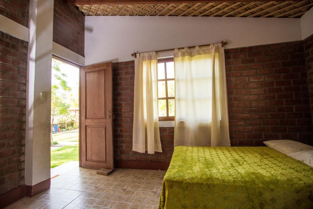 Casa Huerta Jacaranda Hostal Pacaran Exterior foto